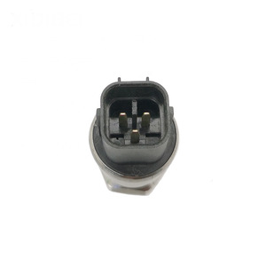 YN52S00016P3 เซ็นเซอร์วัดแรงดัน 4.9 MPa โลหะ สำหรับรถขุดโคเบลโก้ - Product Image 3