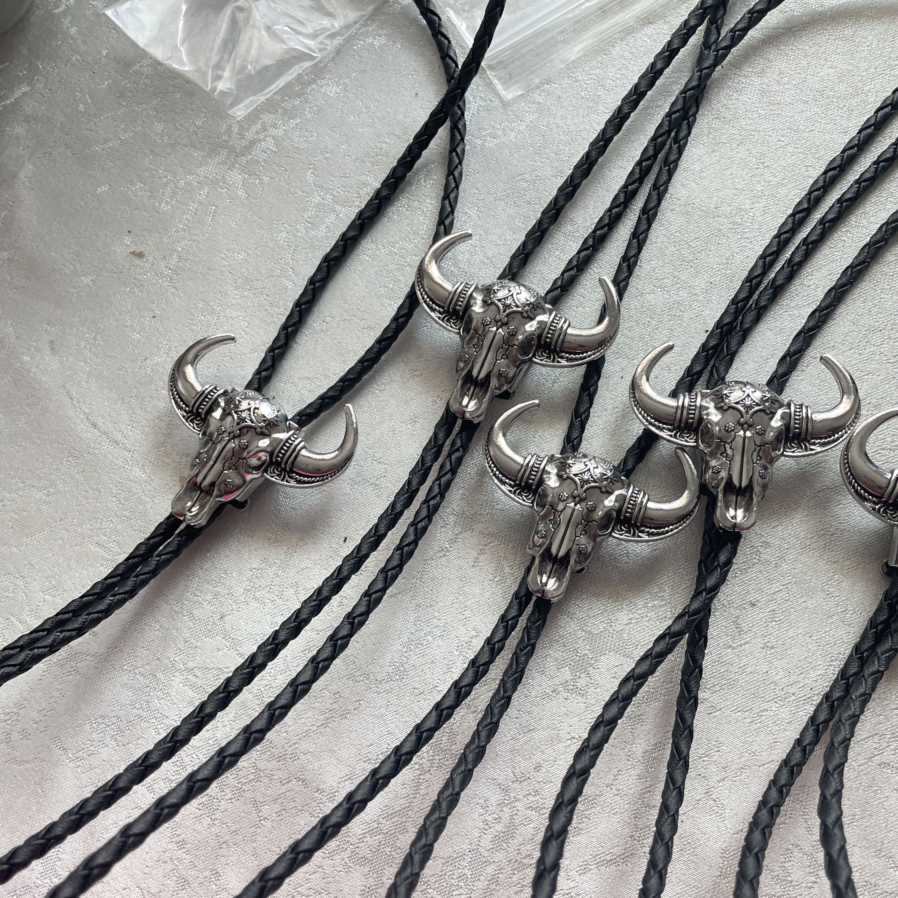 Shop Custom High Quality Low MOQ Fashion Jewelry - Ox Head Bolo Shop Custom High Quality Low MOQ Fashion Jewelry - Ox Head Bolo
