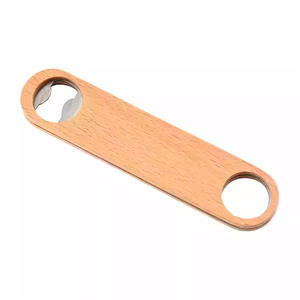 Ouvre-bouteille moderne en métal à tête plate personnalisé avec aimant durable pour la bière et l'utilisation en bar - Product Image 5