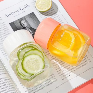 Wholesale High Borosilicate Glass Tumblers Cute Style Portable & <b>Reusable</b> Travel Use Milk Coffee <b>Cups</b> with Screw-On Lid - Product Image 1