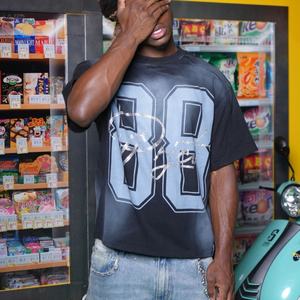 Camiseta de algodón desgastada con diamantes de imitación, camiseta de gran tamaño con logotipo personalizado, camiseta recortada con gráfico de lavado ácido Vintage para hombre - Product Image 1