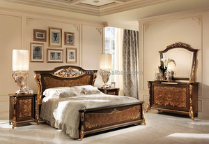 <span class=keywords><strong>Lit</strong></span> king-size sculpté <span class=keywords><strong>de</strong></span> luxe au design britannique royal, nouveau mobilier <span class=keywords><strong>de</strong></span> chambre classique pour usage domestique - Product Image 5