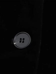 Giacca da donna 2025 di fascia alta monopetto da donna in velluto <span class=keywords><strong>nero</strong></span> <span class=keywords><strong>con</strong></span> decorazione a <span class=keywords><strong>bottoni</strong></span> per il temperamento autunno inverno - Product Image 4