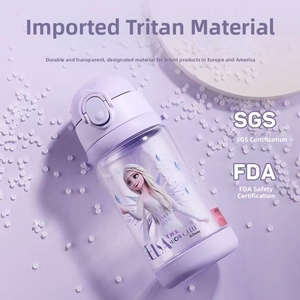 TGYW Gourde en plastique pour enfants, avec paille double usage Marvel, portable avec sangle, pour étudiants et bébés, idéale pour l'été - Product Image 1