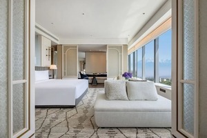 Modern Hotel Bedroom Set Specialty Size Cotton Bedding with Ottoman Custom Design 5 Year Warranty - Product Image 3