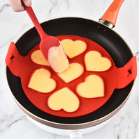 Moule à œufs vapeur en silicone à sept cavités en forme de cœur, multi-emplacements pour crêpes et œufs frits, compatible four