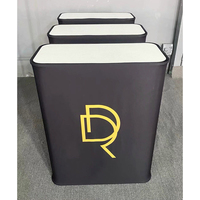 Table publicitaire portable et pliable personnalisée pour les stands de salons professionnels et les comptoirs promotionnels