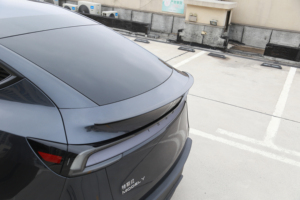 Tesla Model Y Juniper Arka Dudak Bagajı için ABS Mat Siyah Şişirme Kalıplama Araç Spoyleri - Product Image 4