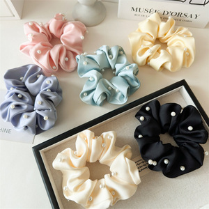 Nouveaux accessoires de mode pour femmes : Chouchous pour cheveux en tissu satiné couleur unie avec perles, grande taille, très élastiques et simples - Product Image 1