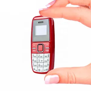 BM200迷你智能手机0.66英寸屏幕MT6261D Gsm四频袖珍手机，带键盘双sim卡，适用于老年学生手机