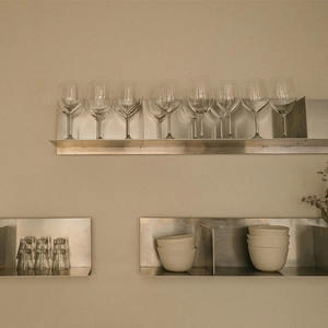 Kệ treo tường lớn, chắc chắn, kiểu dáng công nghiệp hiện đại, làm bằng nhôm đinh tán, kích thước 20.6x87.6x24.4cm, độ dày 0.1-12mm - Product Image 6