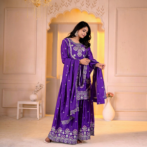 Traje Sharara de Seda Morada Real para Mujer, Personalizado, con Kurti Corto de Secado Rápido, Lentejuelas de Espejo y Dupatta Festoneada, para Boda - Product Image 1