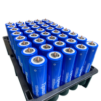 Cellule LiFePO4 cylindrique rechargeable 32140 15Ah 3.2V avec borne à goujon pour stockage d'énergie