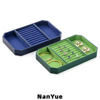Plateau de présentation de bijoux octogonal en PU pour vente en gros, plateau de rangement pour bracelets, broches et bagues, plateau de présentation de bijoux personnalisé avec logo pour comptoir de vente au détail et vitrine