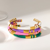 Gelang enamel warna solid tren baja tahan karat berlapis emas vakum 18K, perhiasan tangan elegan wanita