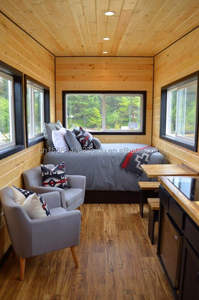 20FT Panneau sandwich <span class=keywords><strong>en</strong></span> acier préfabriqué Maison <span class=keywords><strong>en</strong></span> bois <span class=keywords><strong>Petit</strong></span> conteneur Hôtel Vacances <span class=keywords><strong>en</strong></span> plein air Jardin Villa Application Maison verte - Product Image 2