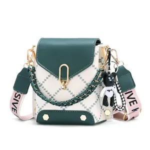 New style in 2023 fashion bags sexy and cute mobile phone bags large and lightweight ladies hand bag handbags