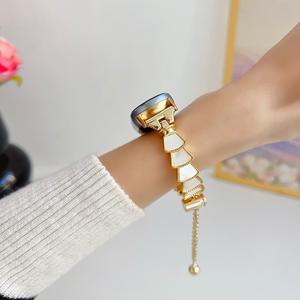 <span class=keywords><strong>Bracelet</strong></span> pour <span class=keywords><strong>Apple</strong></span> <span class=keywords><strong>Watch</strong></span> - IWatch 11/10 SE 9 8 7 6 5 4 <span class=keywords><strong>Bracelet</strong></span> à fermoir en acier inoxydable avec perles métalliques rondes et design coquillage - Product Image 4