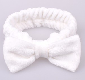 Bandeau solide en velours doux pour le visage pour le maquillage et le lavage du visage - Product Image 5