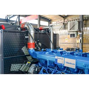 Grupo electrógeno diésel Generador de toldo silencioso Alternador 900kW 1125KVA Venta <span class=keywords><strong>directa</strong></span> de fábrica portátil de bajo ruido - Product Image 4