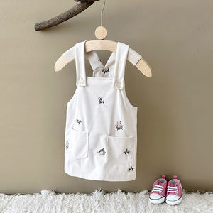 ชุดเดรสผ้าลูกฟูกเด็กผู้หญิงฤดูใบไม้ร่วงเดรสสายเอี๊ยมชุดเดรสสลิปทรงหลวมปักลายดอกไม้สำหรับเด็กแรกเกิด - Product Image 1