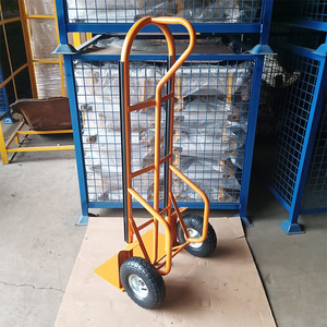 Chariot de manutention manuel HT1896 à 2 roues, capacité de charge 200 kg, construction en acier, transport logistique durable - Product Image 1