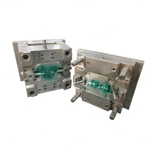 YIOT, Moldes de Plástico Personalizados Duraderos, 24 Años de Experiencia, Moldeo por Inyección, Certificación ISO 9001, Larga Vida Útil de 300,000 a 1,000,000 Piezas - Product Image 2