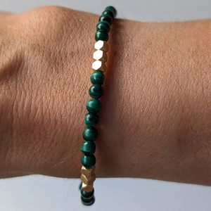 Bracelet extensible en malachite naturelle de 4 mm avec breloque étoile dorée, bijou énergétique empilable pour femmes <span class=keywords><strong>et</strong></span> hommes - Product Image 3
