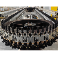 Chaîne de remplissage et de bouchage rotative CE entièrement automatique BFC haute vitesse 36000 BPH pour bouteilles d'eau PET, idéale pour les grandes usines