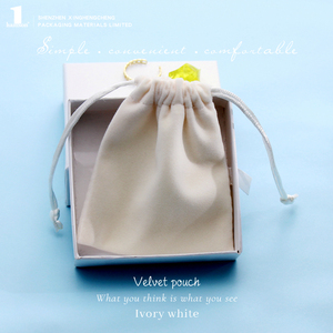 Durable and High Quality Eco Friendly Drawstring Bag Christmas Velvet Bag - Product Image 6