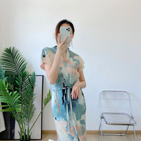 Robe longue à lacets anti-âge, tendance et élégante, au design de niche, haut de gamme et de style occidental
