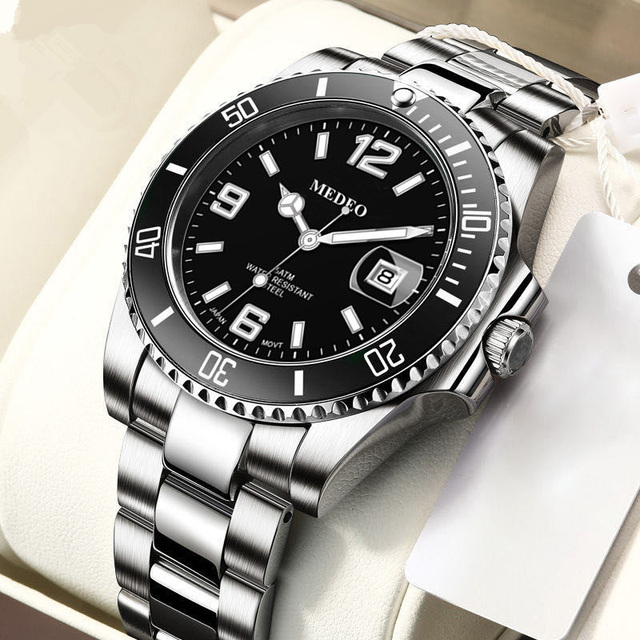 Mens Luxury Watches Rotatable Bezel Sapphire Glass Luminous Hand Quartz Silver Tone Stainless Steel Watch