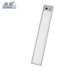 ワイヤレス充電式<span class=keywords><strong>3</strong></span>.7v PIRモーションセンサーLEDライト、手を振ると自動点灯するキッチンキャビネットライト、ホテル向け<span class=keywords><strong>3</strong></span>色展開 - Product Image 6