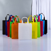 Sac fourre-tout promotionnel en tissu non tissé, taille moyenne, horizontal, réutilisable, écologique, en PP, pour cadeaux et courses, couleur personnalisable
