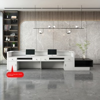 Comptoir d'accueil au design moderne et épuré, finition laquée, avec tiroir pour gérer les câbles, idéal pour hall d'entreprise, hall d'hôtel, salon de beauté, bar