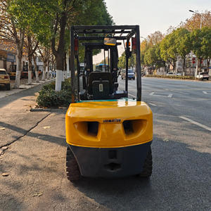 Vente en gros bon marché FD25 FD30 Chariot élévateur Komatsu à moteur diesel avec certificat CE Chariot élévateur d'occasion Komatsu - Product Image 4