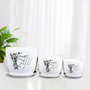 Pot de fleurs en céramique de style chinois avec décalcomanie en bambou et poésie chinoise - Product Image 2
