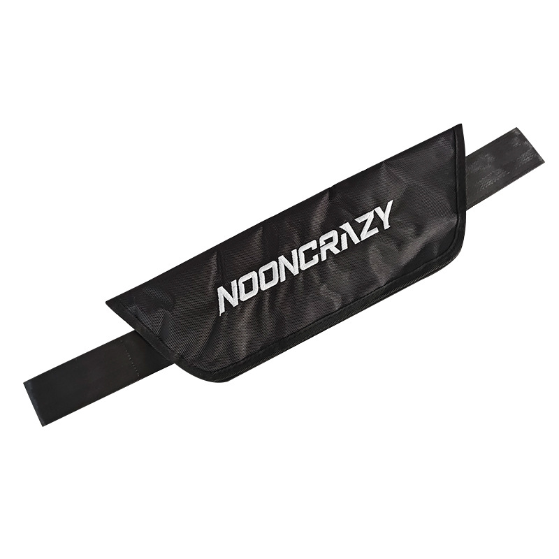 Stile ii-nero con logo