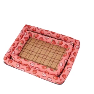 Tempat Tidur Hewan Peliharaan Modern Klasik Bentuk Persegi Panjang untuk Semua Musim, Alas Pendingin Musim Panas, Perlengkapan Tidur Kucing & Anjing, Perlengkapan Hewan Peliharaan Hangat Musim Dingin - Product Image 1