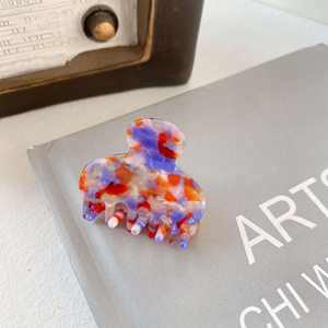 DZ Custom Korean Acetate Hair Claw Clips for Women Cute Mini Hair Claw Design with Round Hollow for Women - Product Image 4