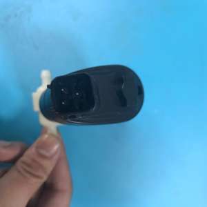 Pompe <span class=keywords><strong>de</strong></span> lave-glace <span class=keywords><strong>de</strong></span> <span class=keywords><strong>pare</strong></span>-<span class=keywords><strong>brise</strong></span> pour voiture 98510 2W500 985102W500 98510-2W500 pour Hyundai Kia – Pièce <span class=keywords><strong>de</strong></span> carrosserie automobile économique - Product Image 1