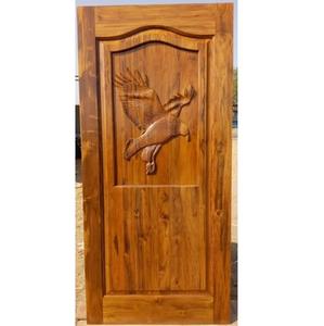 Puerta de Madera de Teca Premium Tallada a Mano por Exportador Indio, Disponible para Proyectos Residenciales y Comerciales - Product Image 1