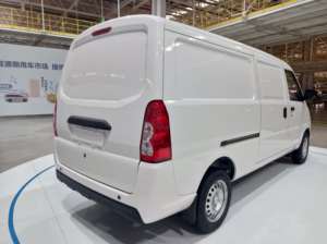 EEC China Wuling 4 ruedas de conducción a la izquierda Mini EV camión MPV / Mini EV autobús uso en la ciudad furgoneta de carga eléctrica para la entrega de mercancías - Product Image 3