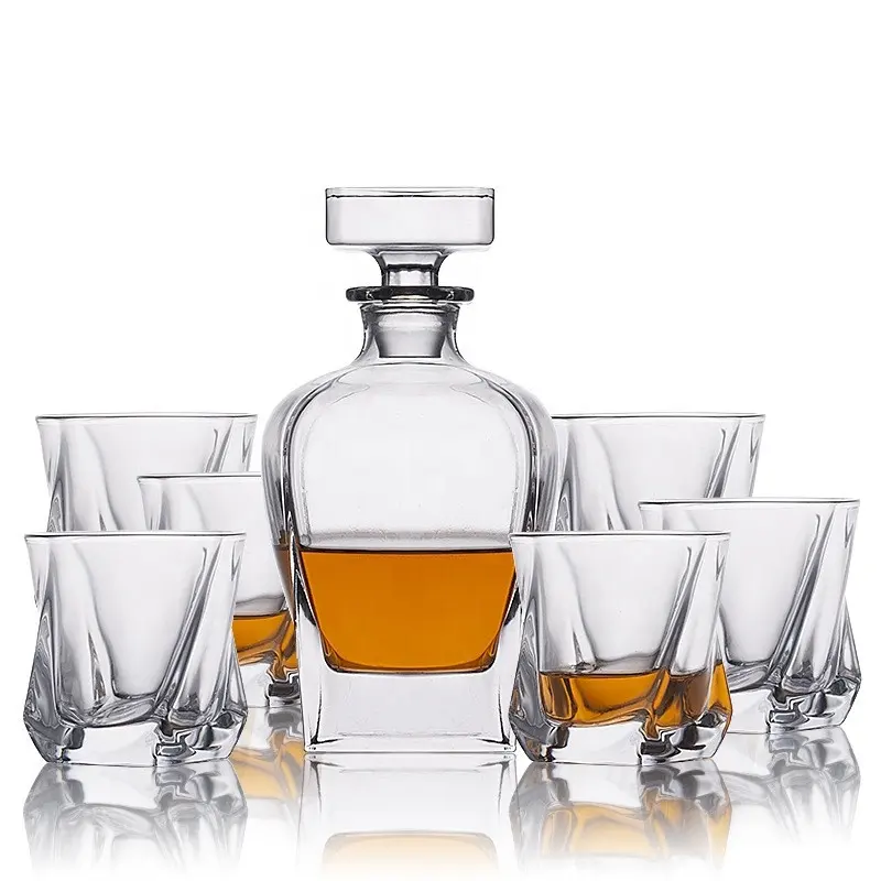 Hot Sale 700ML Clear Thick Bottom Crystal Glass Whisky Decanter Bar Set
