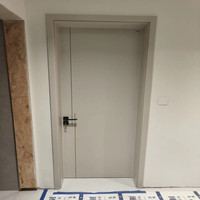 Portes en bois massif modernes pour la maison, portes intérieures en bois sur mesure pour des solutions intérieures complètes