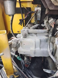 Mini-excavatrice d'occasion VOLVO EC80D EC80 de 8 tonnes, moteur et transmission d'origine japonaise, faibles émissions, marteau hydraulique à prix réduit - Product Image 5