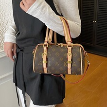 <span class=keywords><strong>Sac</strong></span> Boston texturé personnalisé en usine, grande capacité, <span class=keywords><strong>sac</strong></span> à bandoulière rétro pour <span class=keywords><strong>femme</strong></span>, motif géométrique tendance, fermeture éclair été/hiver - Product Image 4