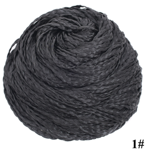 Chignon en forme de beignets en fibres synthétiques lisses, clip-in, avec options de cordon de serrage pour diverses coiffures - Product Image 4
