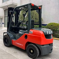 Montacargas Diésel Usado de 3 Toneladas TOYOTA 30 FD30 Original de Japón, Camión Elevador con Motor Toyota 1DZ, Pocas Horas de Trabajo
