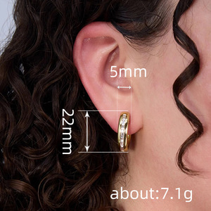 Orecchini a Cerchio Minimalisti con Zirconi per Donne, Gioielli Eleganti per Uso Quotidiano - Product Image 4
